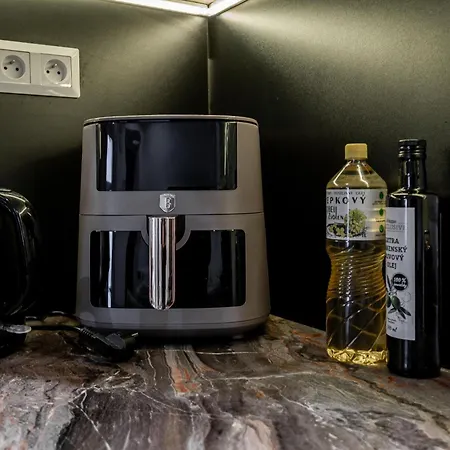 Apartman Hlavna 2 Next Singing Fountain Kosice, Netflix, Balcony Kassa