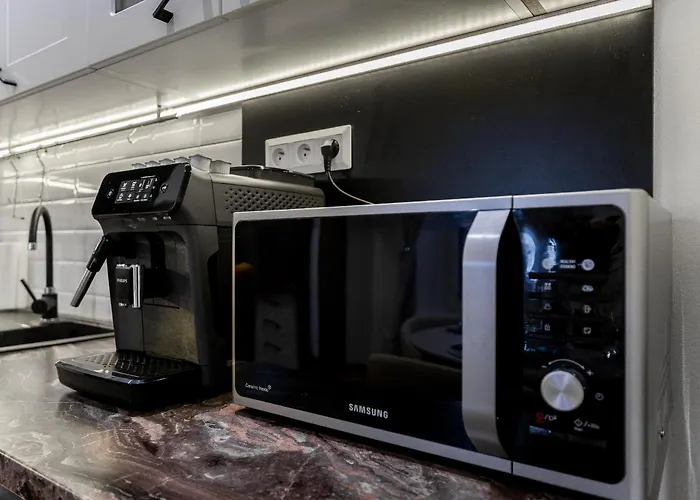 Hlavna 2 Next Singing Fountain Kosice, Netflix, Balcony Apartman Kassa