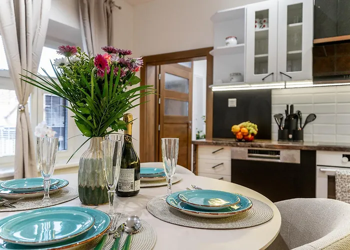 Hlavna 2 Next Singing Fountain Kosice, Netflix, Balcony Lägenhet *